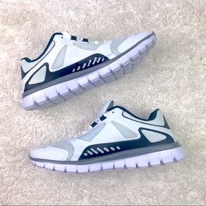 RBX Women’s Size-8 White & Black Sneakers